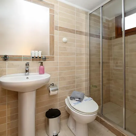 Διαμέρισμα Christina