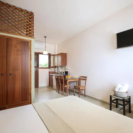 Διαμέρισμα Christina *